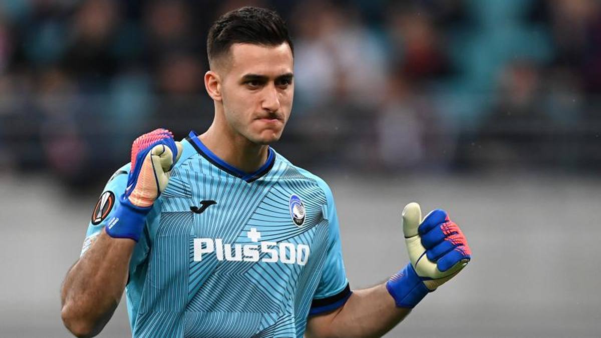 Inter took a flier on Emil Audero last summer, but he’s unlikely to be bought out, and they are keen on Juan Musso as a deputy goalie for the future.