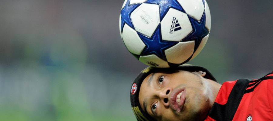 Brazil icon Ronaldinho expects the UEFA Champions League clash between two of his former teams, Paris Saint-Germain and Milan, to be a magnificent match.