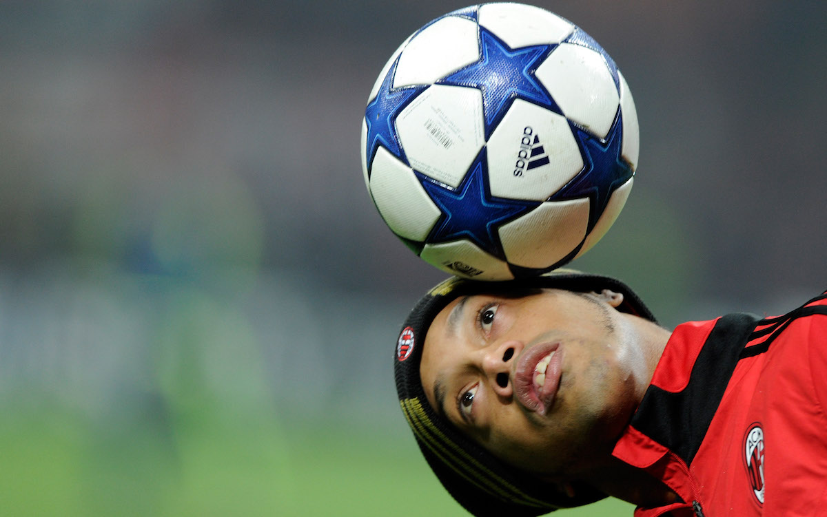 Brazil icon Ronaldinho expects the UEFA Champions League clash between two of his former teams, Paris Saint-Germain and Milan, to be a magnificent match.