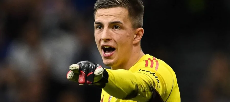 Anatoliy Trubin almost single-handedly prevented Inter from winning the recent clash with Benfica, which he could have played with the Italian side.