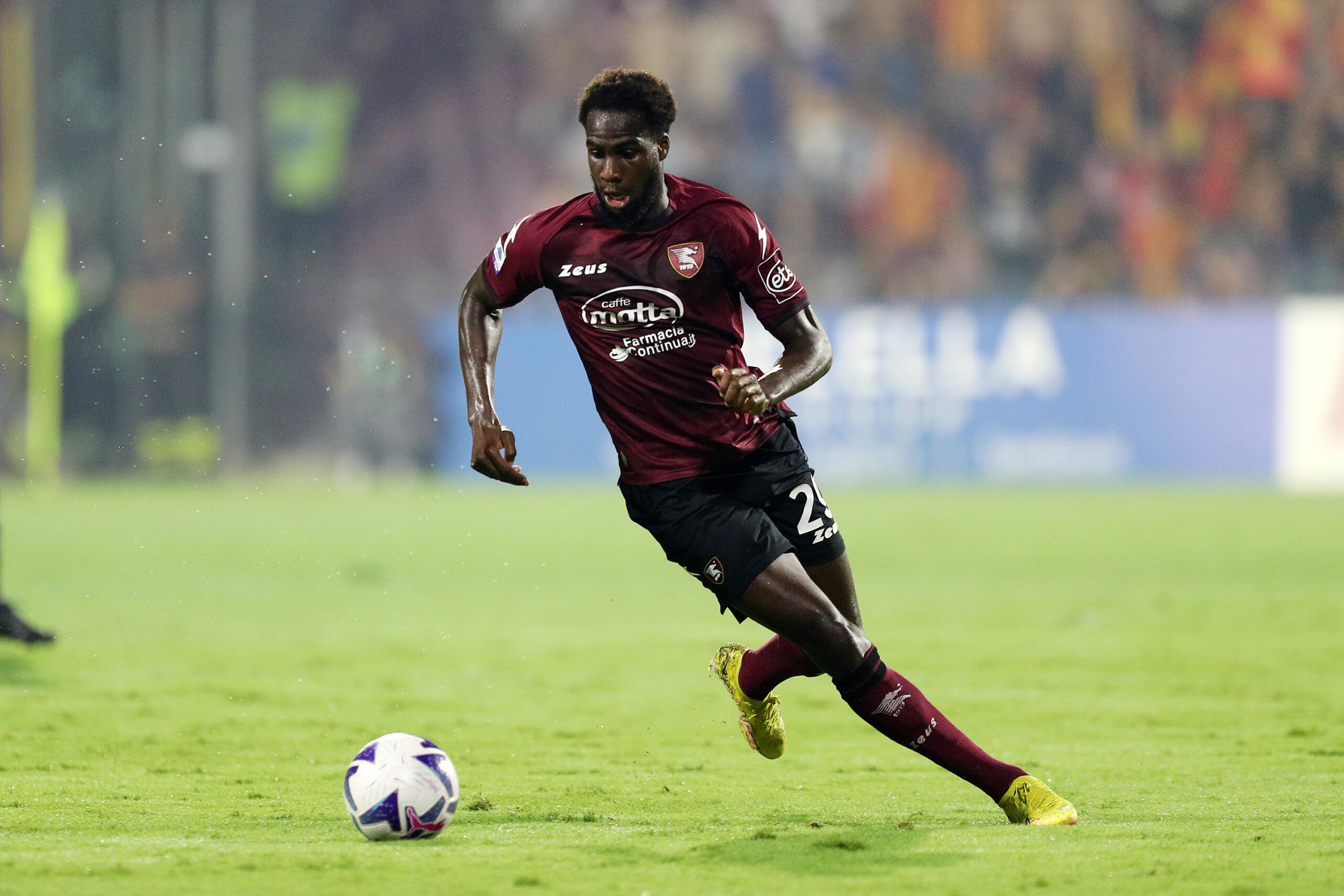 Despite some late drama stemming from an offer from Wolverhampton, Salernitana retained Boulaye Dia last summer, but the problem will return.