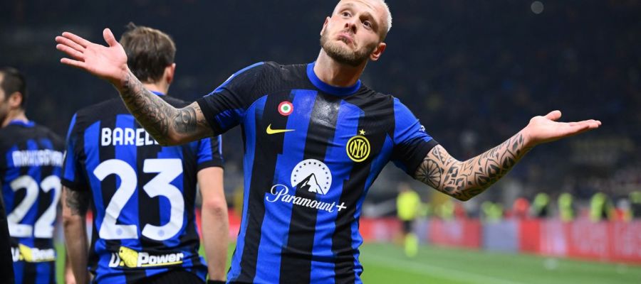 Dimarco stunned fans inside San Siro, breaking the deadlock against Frosinone after letting fly an unbelievable goal just past the midfield line.