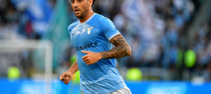 As president Claudio Lotito stated a few times, Lazio don’t want to lose Felipe Anderson gratis, as his contract expires on July 30th, 2024.