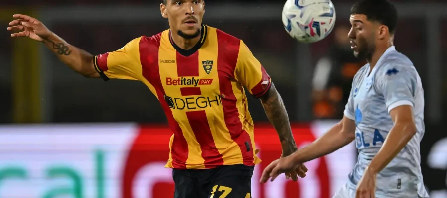 Fiorentina might turn to the market in January to address their hole at right-back as Dodo suffered an ACL tear, leaving Kayode as the lone option.