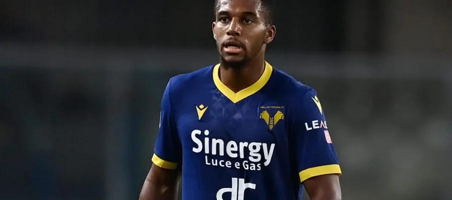 Verona wish to agree to a new contract with Isak Hien to thwart another attempt by Atalanta in January. La Dea repeatedly tried to snap him up last summer