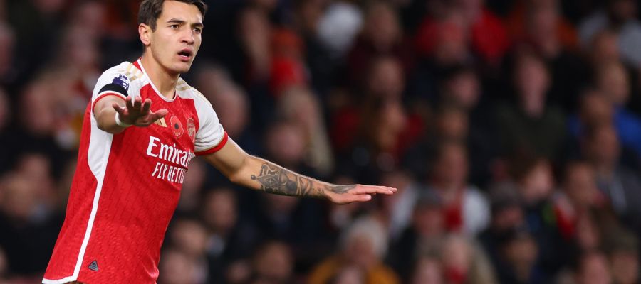 Juventus are having trouble coming to terms with Bologna for Riccardo Calafiori, and Thiago Motta has indicated Jakub Kiwior as a potential alternative.