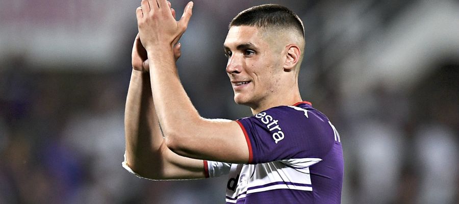 Roma are in the market for a new defender, and they are interested in Nikola Milenkovic, but his purchase is unlikely considering his price tag.
