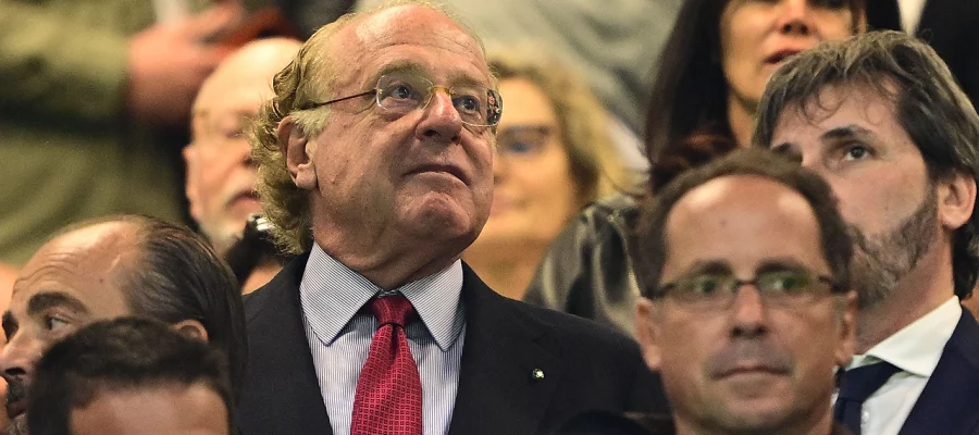 Milan haven’t been swayed by the City’s plan to renovate San Siro with a relatively minor impact on matches. Paolo Scaroni weighed in.