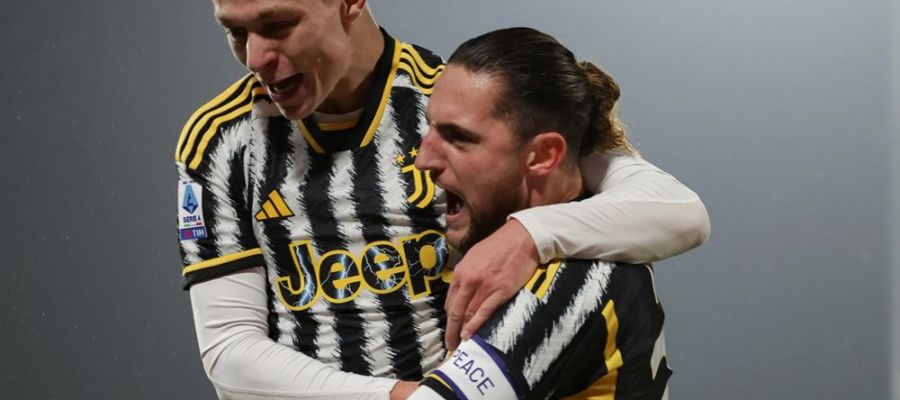 A late drama at the U-Power Stadium saw Juventus snatch a last-gasp 2-1 win over Monza to lift themselves top of the Serie A table