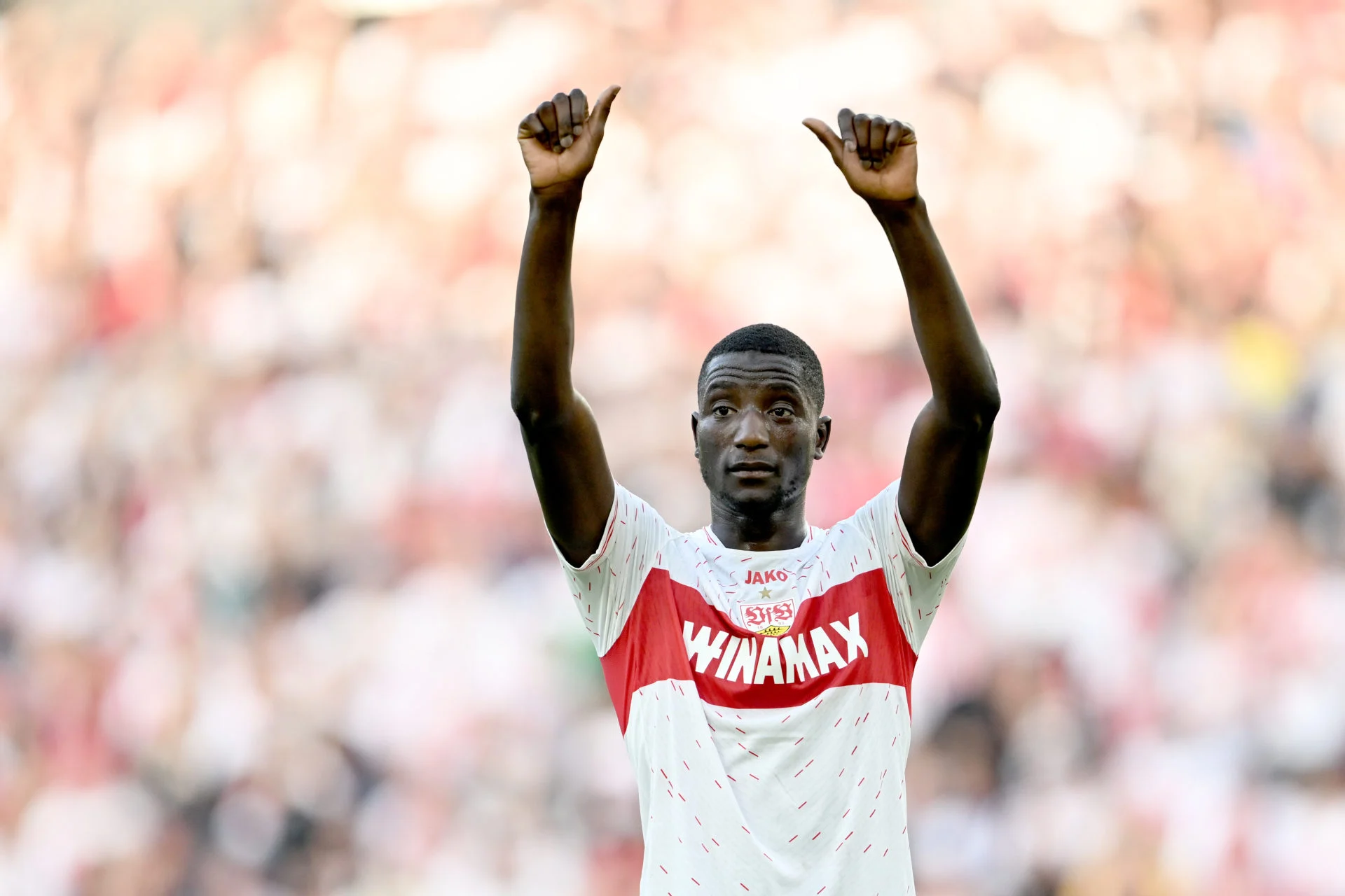 Milan are unlikely to sign Benjamin Sesko due to his rapidly increasing valuation but might turn to another Bundesliga striker, Serhou Guirassy.