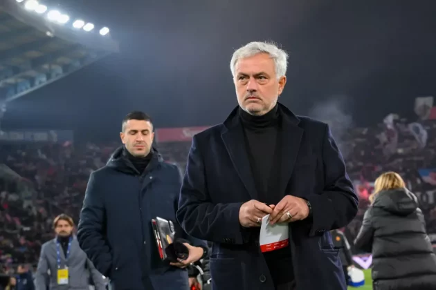 José Mourinho sent the ball into the Roma brass’ court with his remarks following the Bologna game, where he openly stated he wished he stayed put.
