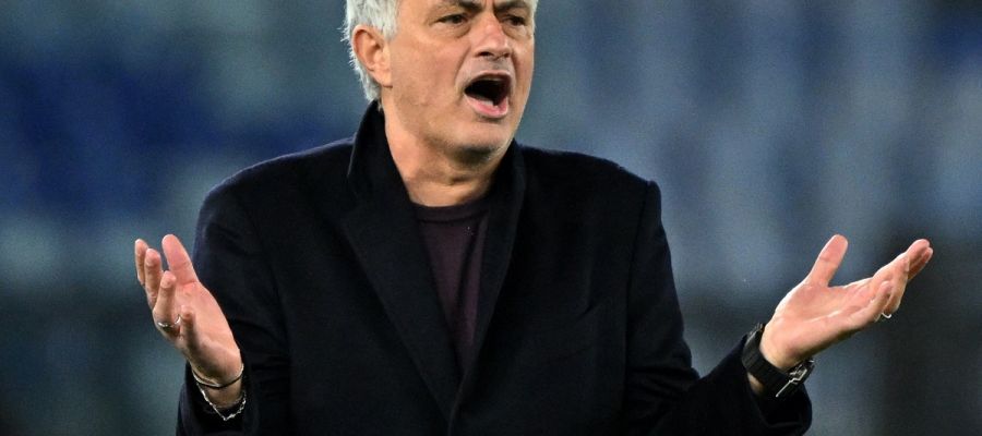 Roma have fired José Mourinho effective immediately following the loss to Milan. Some rumors in that regard started spreading at the beginning of the week