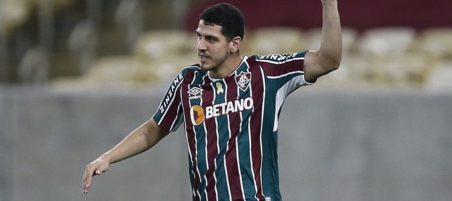 Roma will attempt to add multiple defenders in January and have identified Fluminense’s Nino as a potentially affordable target.