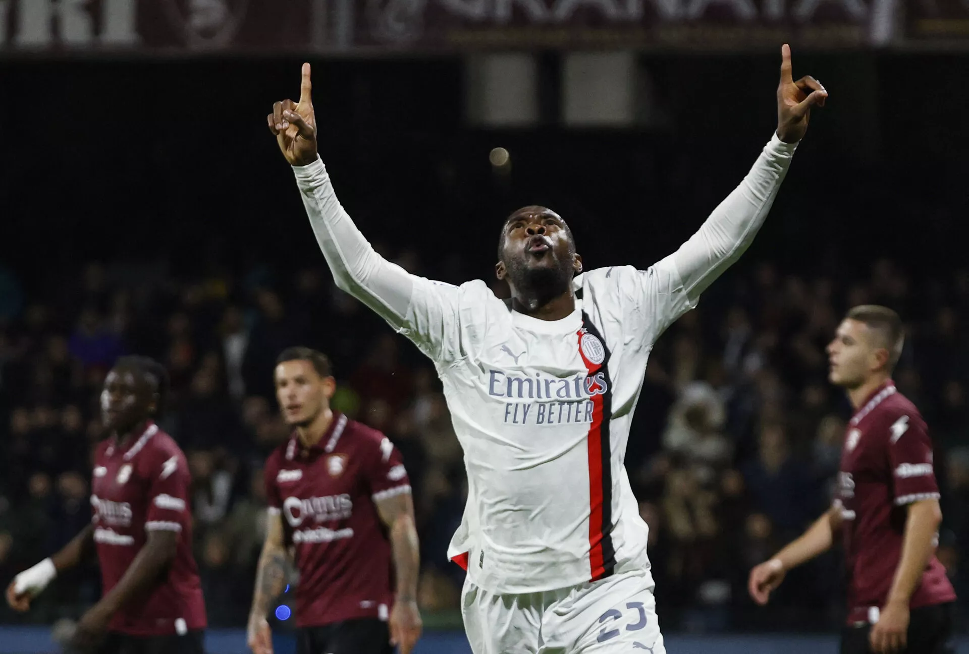 The penultimate round of 2023 left many scars across Serie A. Milan’s Fikayo Tomori suffered the most serious physical problem.