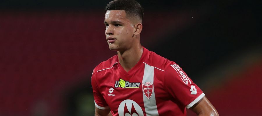 West Ham have set sights on Valentin Carboni, but it’s unlikely Inter will sell their youngster, who’s currently on loan at Monza. They made a timid attempt to bring him back early.