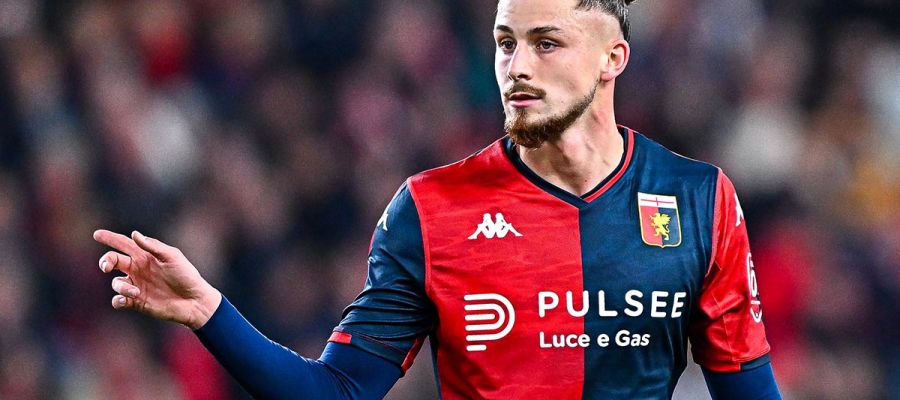 Napoli are on the prowl for an established defender after missing out on Radu Dragusin and inquired about familiar names with Serie A ties.