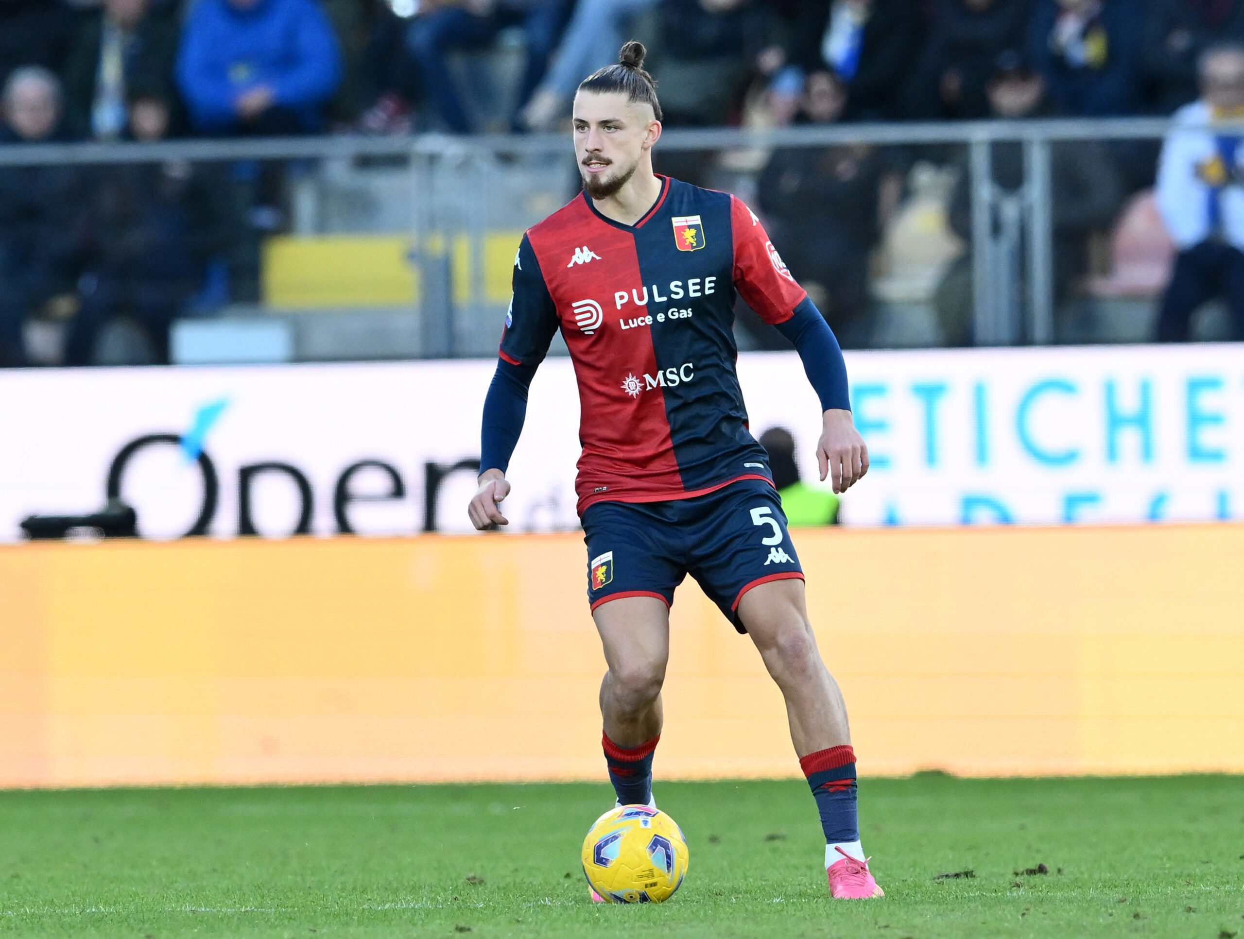 Napoli are trying to close the gap with Tottenham in the fray to sign Radu Dragusin, as the Spurs haven’t entirely met Genoa’s request at this stage.