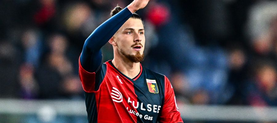 Napoli are highly determined in their pursuit of Radu Dragusin and have tabled a new bid to convince Genoa to sell the defender to them and not Tottenham.