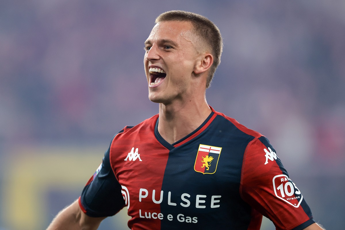 Albert Gudmundsson is unlikely to turn down the chance to join either Juventus or Inter should they come to terms with Genoa.