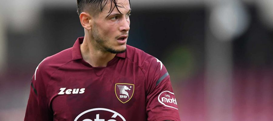 Napoli are about to complete their first January addition, as Pasquale Mazzocchi took the medicals in Rome ahead of the completion of the deal on Wednesday.