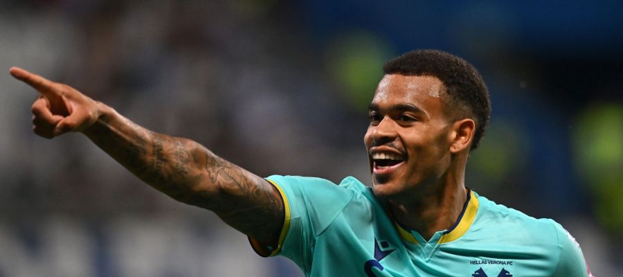 While discussing the acquisition of Filippo Terracciano, Milan have shown interest in another Verona player, Cyril Ngonge, who might depart too.