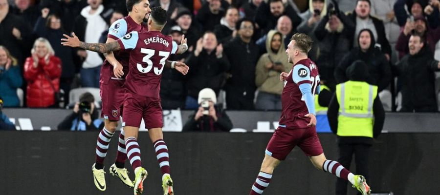 Emerson Palmieri starred this game week as the fullback scored a 25-yard screamer as well as providing an assist as West Ham dominated Brentford
