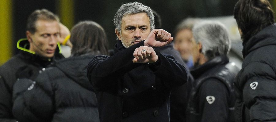 February 22, 2010 was the day of José Mourinho’s iconic “handcuffs” gesture as he came up with one of the most bizarre antics from his first Serie A stint