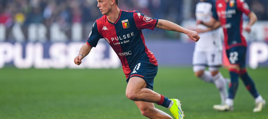 Fiorentina will try to persuade Genoa to sell Albert Gudmundsson up until the final hours of the January window. Their offer has come short of the request.