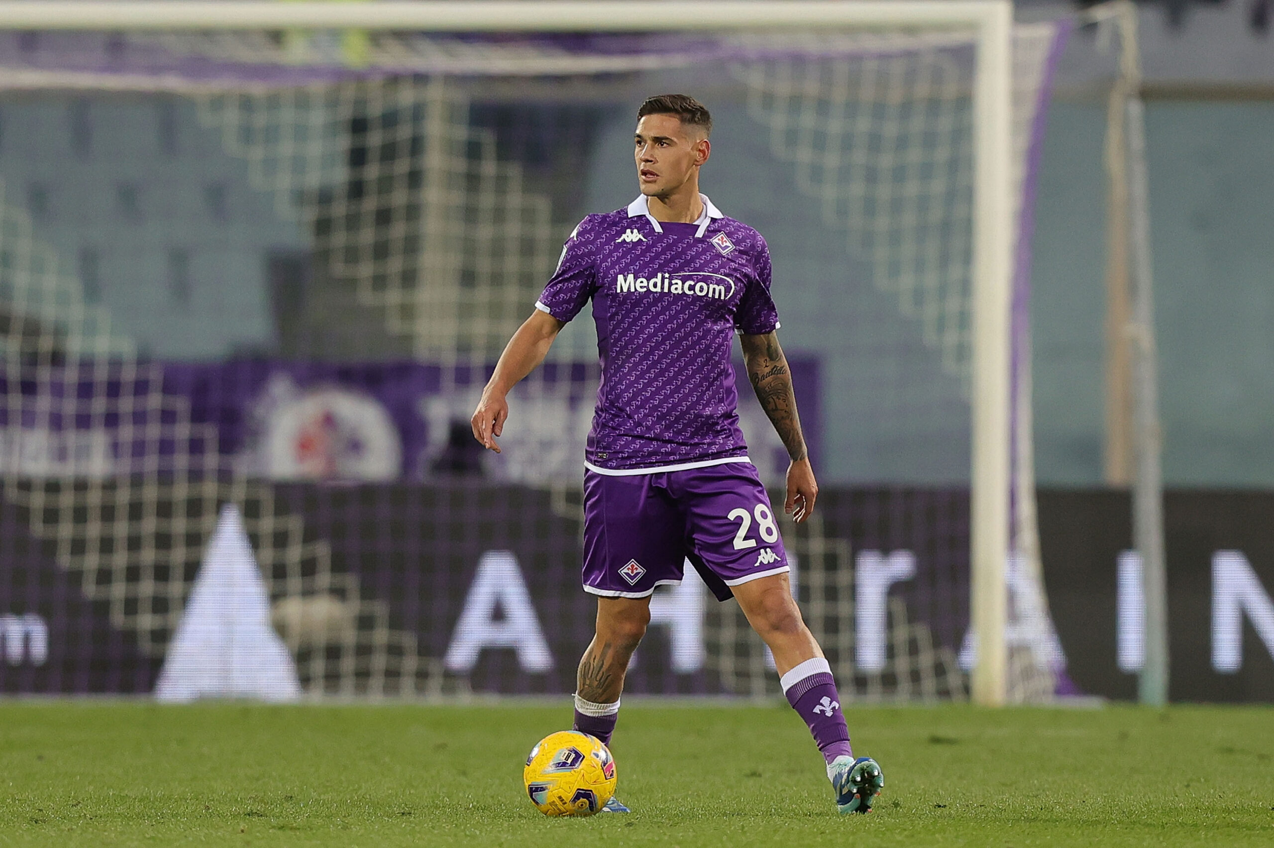 Fiorentina and Martinez Quarta are struggling to come to terms on an extension, and Juventus are monitoring the situation.