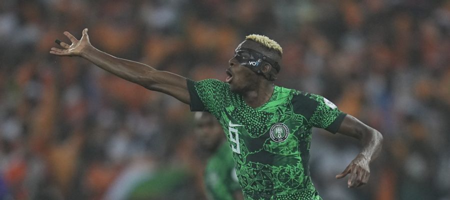 Napoli are clinging on the return of Victor Osimhen to fuel their hopes of qualifying for the Champions League. He'll be back on Thursday.