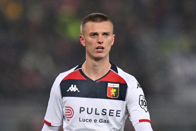 Inter and Genoa will stay in touch after finalizing the Josep Martinez deal, as Albert Gudmundsson remains the top offensive target.