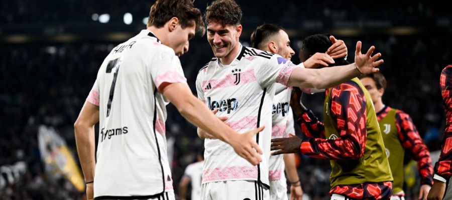Chiesa, Vlahovic, Juventus, Lazio