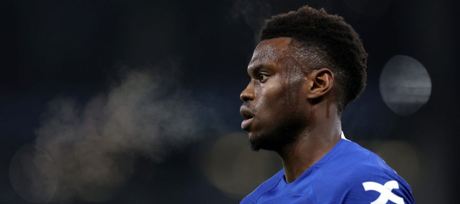 Milan are searching for a new center-back and striker and could revisit two of their old targets, Chelsea’s Benoit Badiashile and Lille’s Jonathan David.