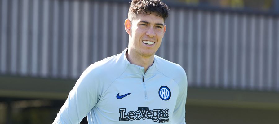 Inter want to retain all their stars next summer, unlike in the previous ones, and have set a sky-high valuation for Alessandro Bastoni, who’s routinely pursued by the top European clubs.