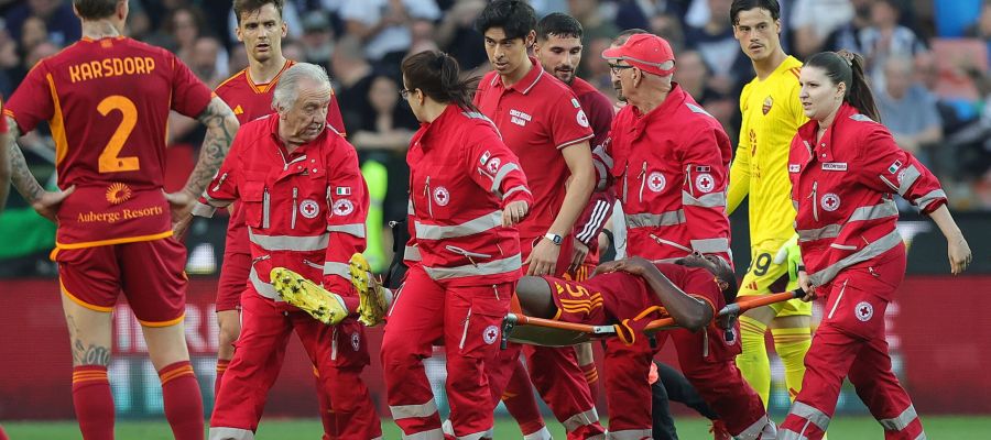 Evan N’Dicka is said to be in okay shape and in good spirits after a major health scare that led to the abandonment of Sunday’s game versus Udinese.