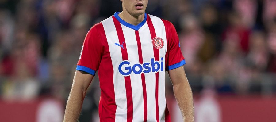 Napoli have long started searching for a quality Victor Osimhen heir, but they’ll have to spend big for two options, Artem Dovbyk and Samu Omorodion.