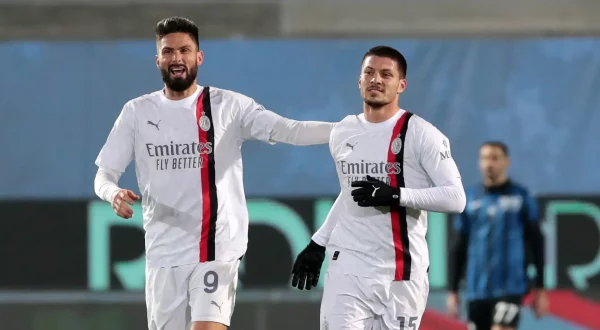 Olivier Giroud has decided to wait to announce his Milan departure, but further confirmations about his MLS future have come from France manager Deschamps.