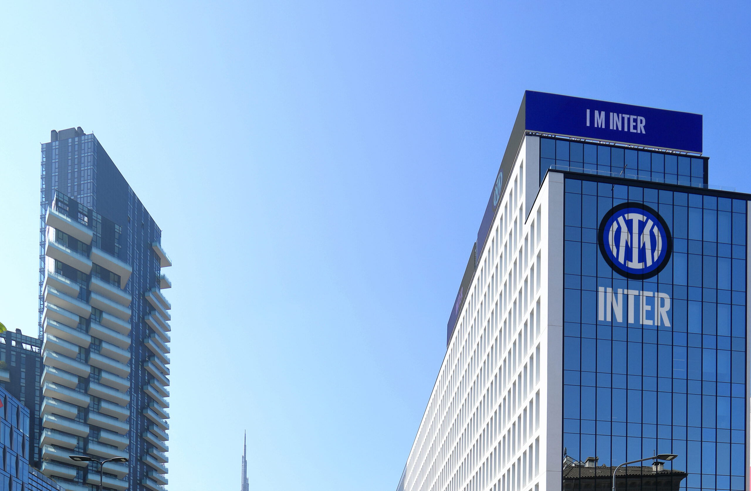 Inter Patron Still Negotiating Ahead of Key Deadline