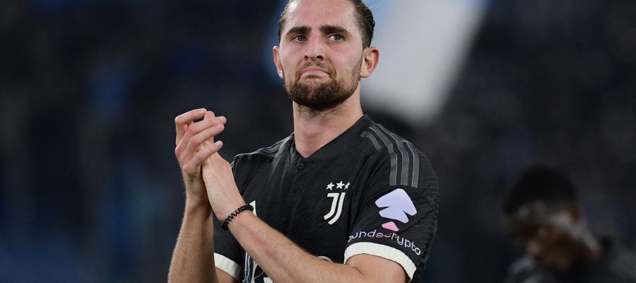 Juventus exec Cristiano Giuntoli met with Veronique Rabiot, the mother and agent of Adrien, last week, but there were no tangible advancements.