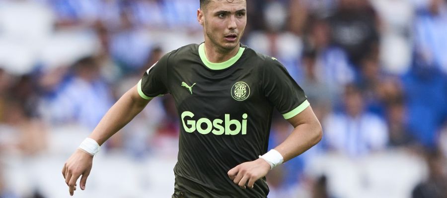 Inter have two Spaniards in their crosshairs, Girona’s Arnau Martinez and Betis’ Alex Perez, to shore up their rearguard for the present and the future.