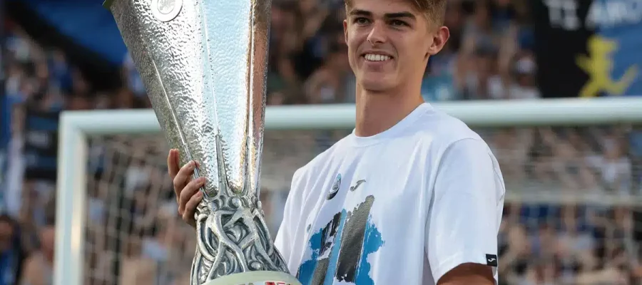 Charles De Ketelaere is staying at Atalanta permanently following a bounce-back season. The negotiation between the parties produced just an adjustment.