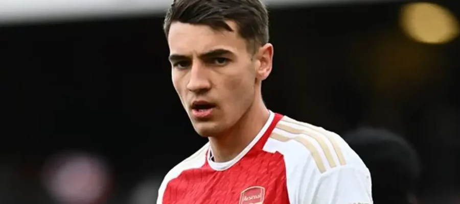 Milan intend to eventually acquire a left-footed center-back this summer and are ready to reignite their interest in Jakub Kiwior.