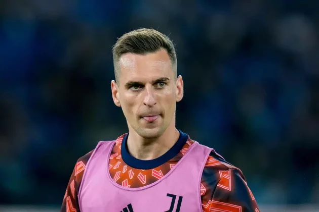 Despite some chatter about his departure, Arkadiusz Milik is sure he will stay at Juventus this summer. He spoke about it and more.