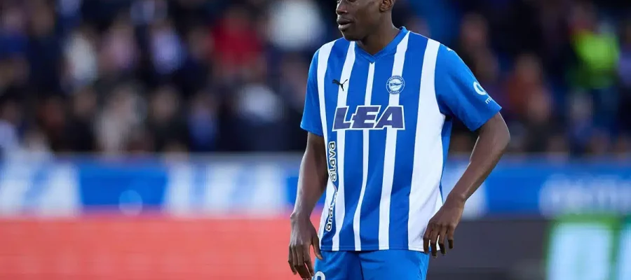 Milan are facing a new competitor to acquire Joshua Zirkzee, Manchester United, while Chelsea are way ahead of Roma and Napoli for Samu Omorodion.