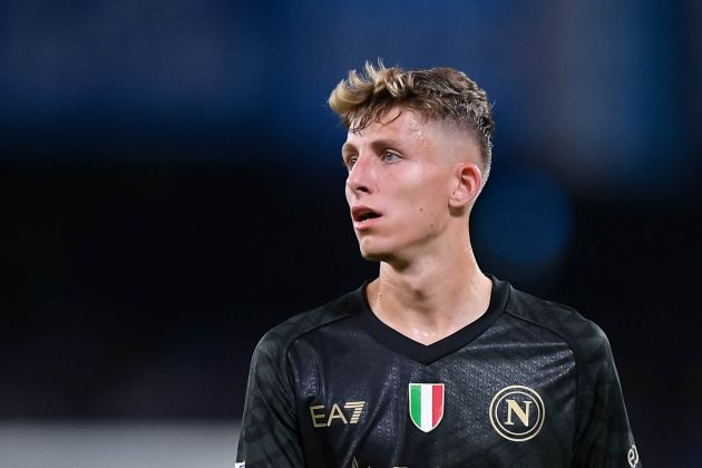 Everton set sights on Jesper Lindstrom a few days ago, and the negotiation with Napoli concerning a loan progressed nicely.