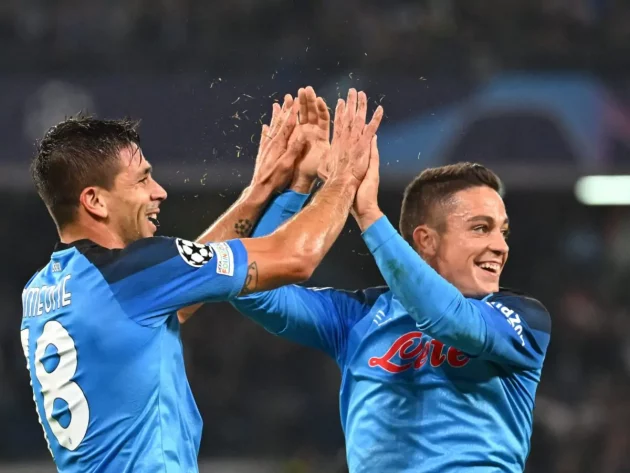 Juventus have shortlisted a pair of Napoli strikers, Giovanni Simeone and Giacomo Raspadori, as they might need a new deputy later on.