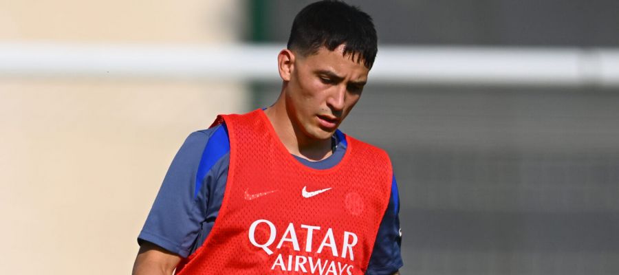 Inter could soon have a few extra million in their pockets as they are in advanced talks to sell Martin Satriano and Lucien Agoumé.