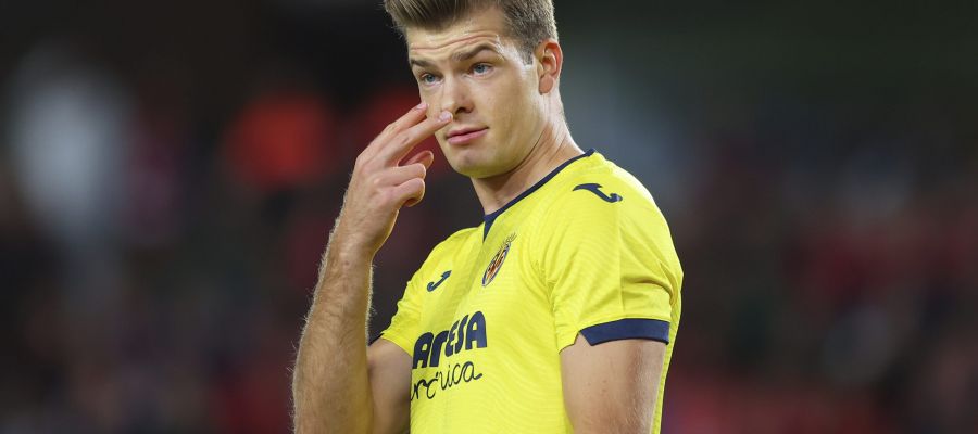 Roma are searching for a striker and have laid eyes on one of the most prolific ones across Europe last season, Villarreal’s Alex Sorloth.