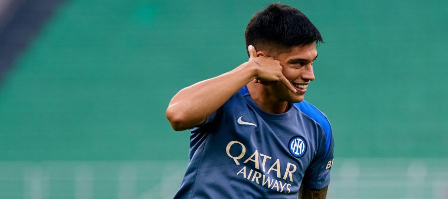 Inter haven’t been able to find a solution for Joaquin Correa, and the chances of one emerging late are slim. He'll provide depth.