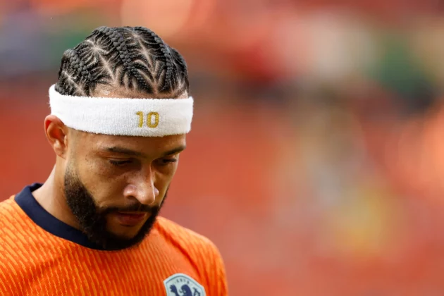 Roma have been offered Memphis Depay, who’s still searching for a new home deep into the summer. He left Atletico Madrid as a free agent in June.